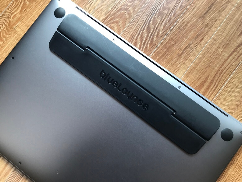 PC/タブレット PC周辺機器 愛用品】MacBook Airに欠かせないおすすめアクセサリー5選 | ナシタカ 