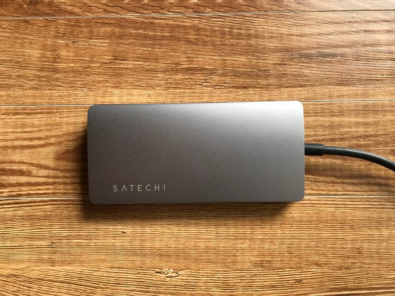 Satechi V2 USB-Type Cマルチハブの外観