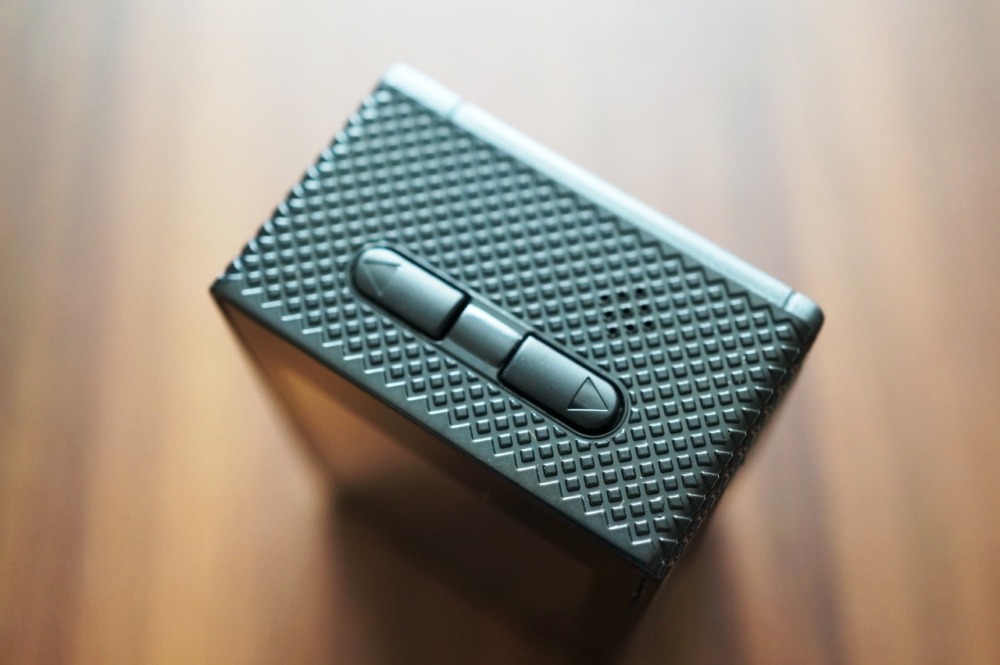 elephone-explorer-x36.JPG Elephone explorer xのアップダウンボタン